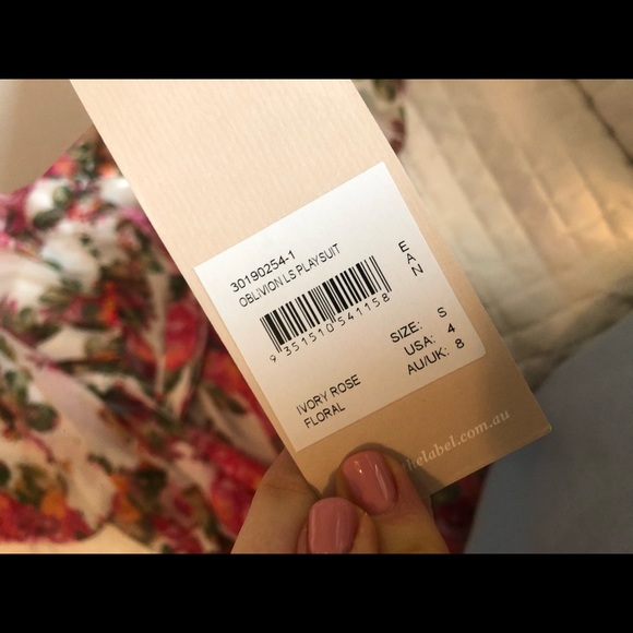 Keepsake floral romper - Picture 6 of 7